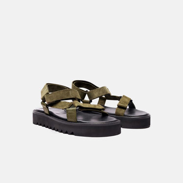 Wooster V Kaki Scamosciato Scarosso: Kaki - Camoscio WOOSTERVSAND