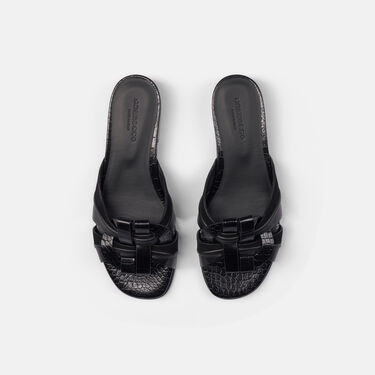 Anna Black Scarosso: Black - Calf ANNASAND